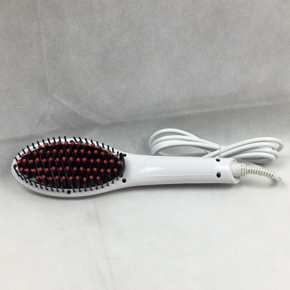 💁🏻‍♀️NIB Hair Straightener Brush(online $28.49)
     ONLY 5 white left!!!!!